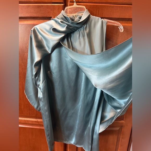 Lafayette148 New York Unique Sleeveless Blue/Green Silk Top. NWT. Retail$348. - Picture 13 of 16